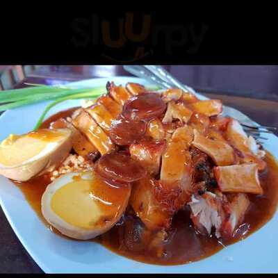 ร้านอาหาร อึ๊งทงฮะ