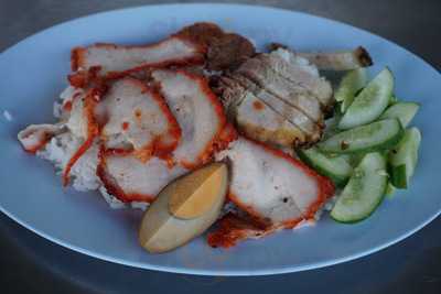 ร้านอาหาร อึ๊งทงฮะ