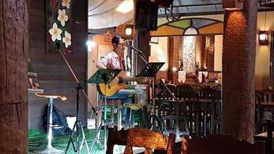 ร้านอาหาร บ้านแก้วเฮือนคำ