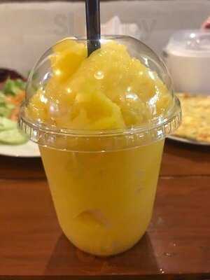 บ้านลานนาไทยคูซีน