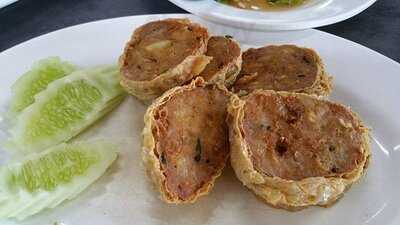 ร้านอาหาร ติ๊กโภชนา