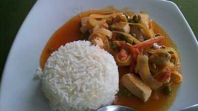 แบมบู คาเฟ่