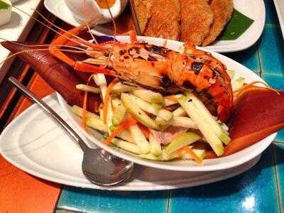 มิกซ์พรอม สาขาพรอมเมนาดา