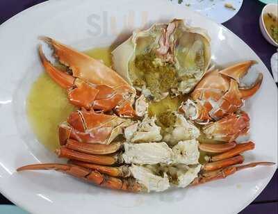 ร้านอาหาร คุณตุ่ม