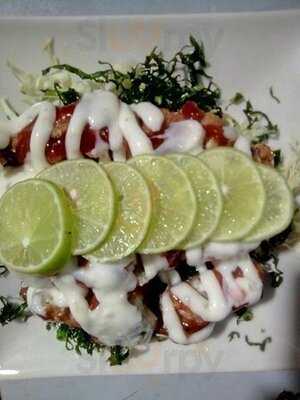 ร้านอาหาร เอมโอช