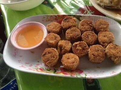 ร้านอาหาร ครัวริมเขื่อน