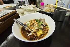 Krathum Baen Noodle