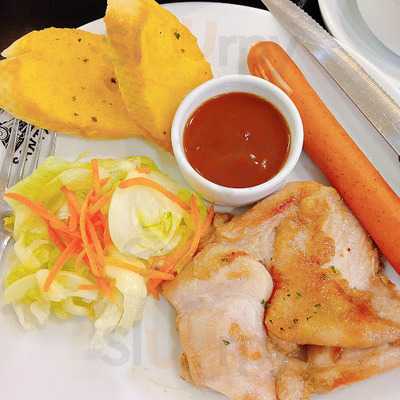 ซานตาเฟ่ สเต๊ก สาขา เซ็นทรัลพลาซา ขอนแก่น