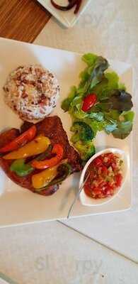 ร้านอาหาร กรีนลีฟ