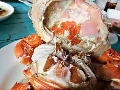 เรือนริมน้ำซีฟู๊ด