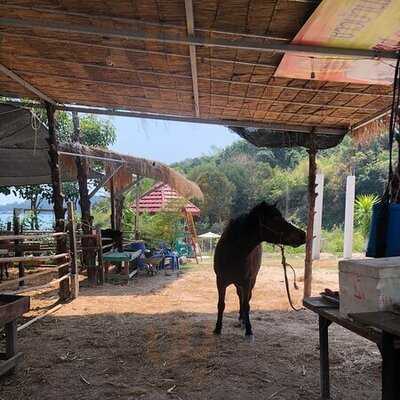 ร้านอาหารทะเลจัน