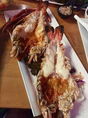 เทค วิว ซีฟู๊ด เรสเตอร์รอง