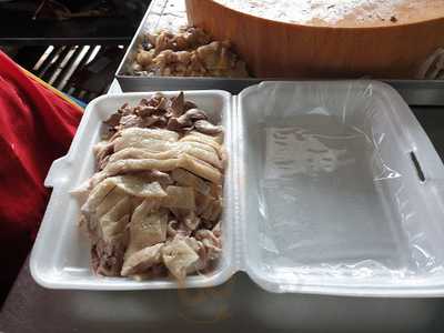 ข้าวมันไก่ริมคลอง (ข้าวมันไก่นายโฮ)