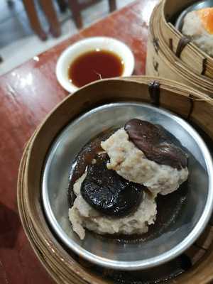 เจียง ลูกชิ้นปลา