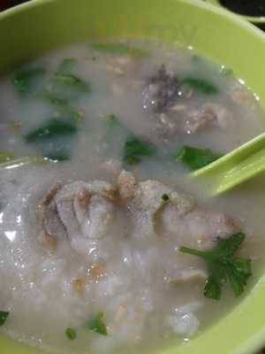 เจียง ลูกชิ้นปลา