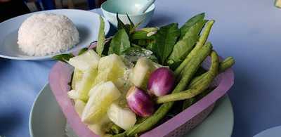 ร้านอาหาร ฉลวยซีฟู้ด