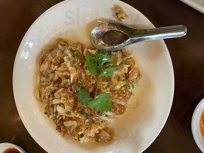 ร้านอาหาร เรือนปั้นหยา