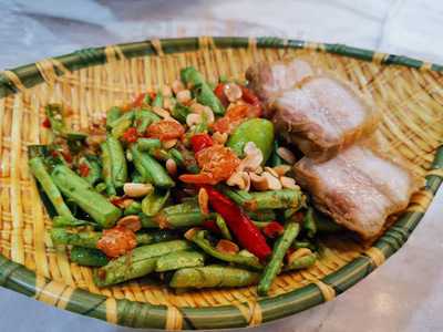 กะเพราชาววัง