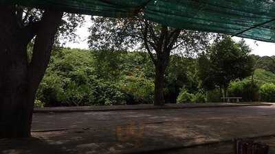 ร้านอาหาร แกลเลอรี