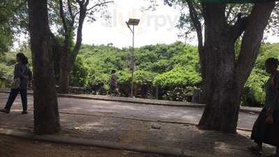 ร้านอาหาร แกลเลอรี