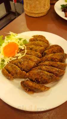 ร้านอาหาร บ้านกลางเวียง