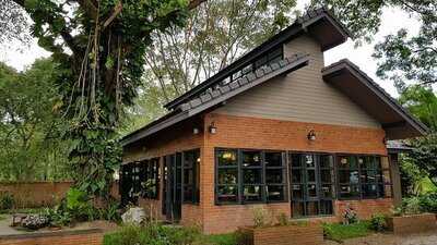 Polar Boulangerie And Patisserie