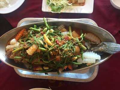 ร้านอาหารลีลาวดีเชียงราย