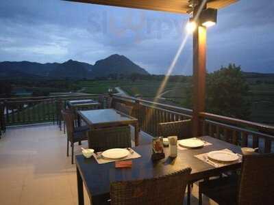 Bhubhirom Restaurant