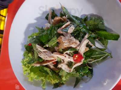 น้ำเงี้ยวป้านวล อาหารญวนพังงา