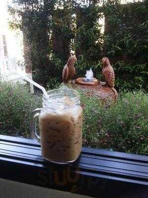 สามหกห้าคอฟฟี่