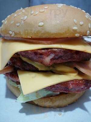 Hundred Percent 100%