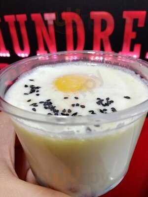 Hundred Percent 100%