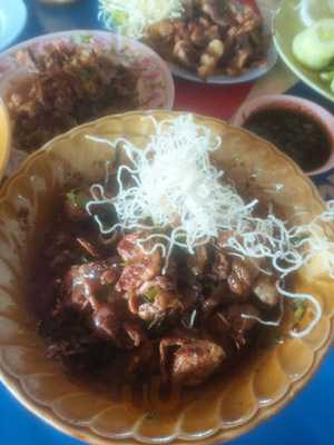 ร้านลาบสนามกีฬา