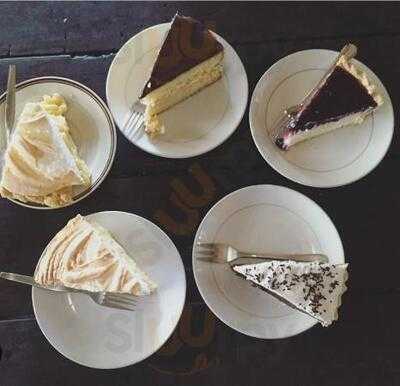 พายจริณ สวนอาหาร