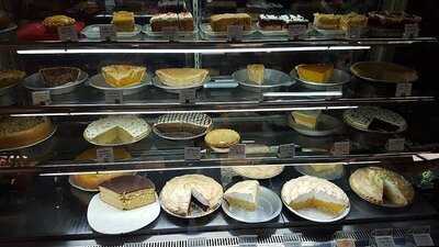 พายจริณ สวนอาหาร