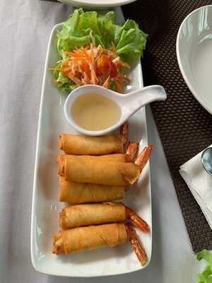 สวนอาหารบ้านหน่อย