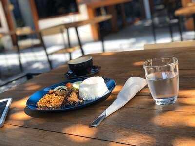 Tamarind Bistro And Music House