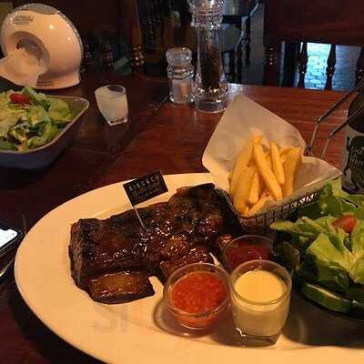 ริบส์ แอนด์ โค