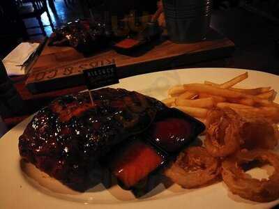 ริบส์ แอนด์ โค