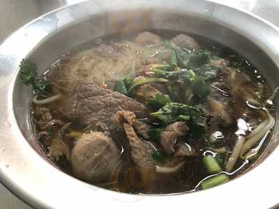 รอยฮานก๋วยเตี๋ยวและอาหารอิสลาม