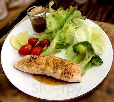 ข้าวกับปลา