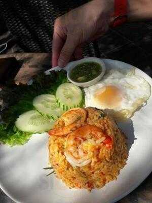 ดามา คาเฟ่