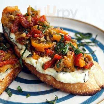 The Pourhouse Wine Bar & Cafe