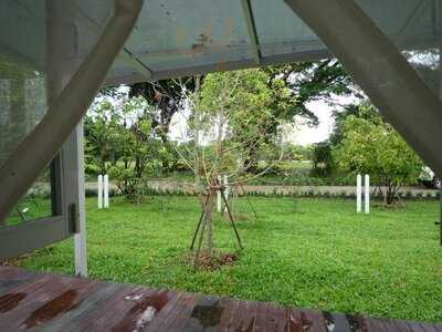 ร้านละอองความสุข