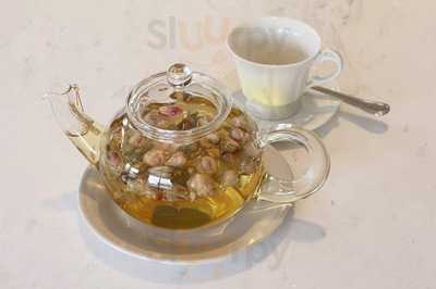 Dear Friend, Cafe & Restaurant