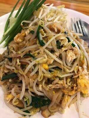 ผัดไทยหอนาฬิกา