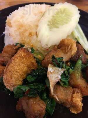 ผัดไทยหอนาฬิกา