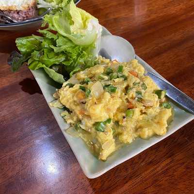 เฮือนอาหารบ้านกาแฟ