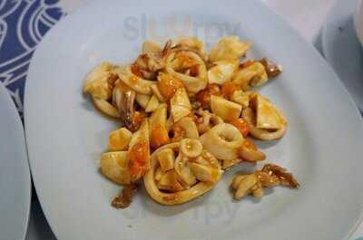 ร้านอาหาร จ เจริญชัย