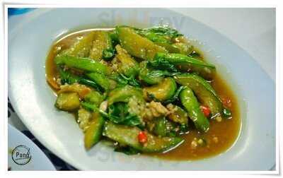 ร้านอาหาร จ เจริญชัย